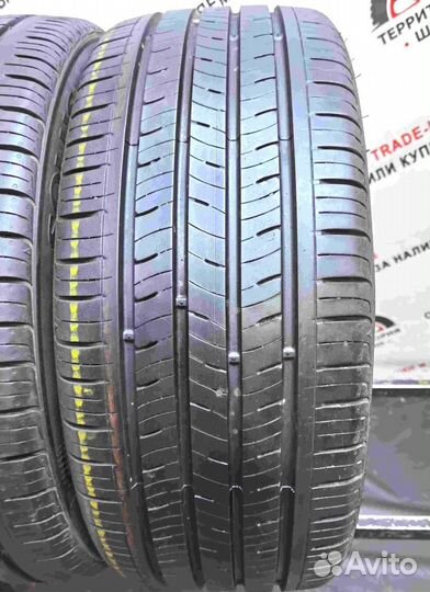 Kumho Solus TA31 215/50 R17 95R