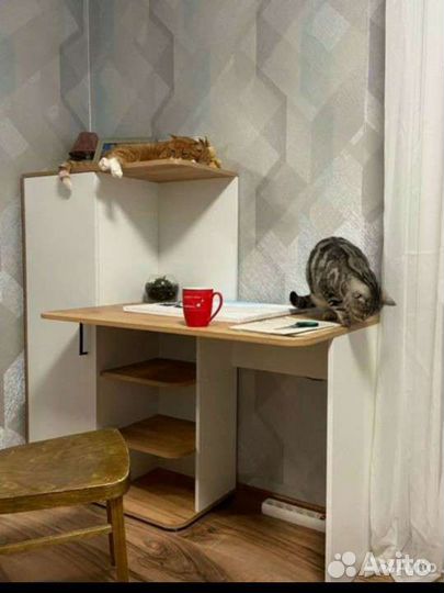 Компьютерный стол