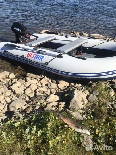 Лодка Altair
