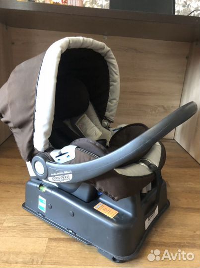 Автолюлька peg perego 0+ с подушкой для новорожден