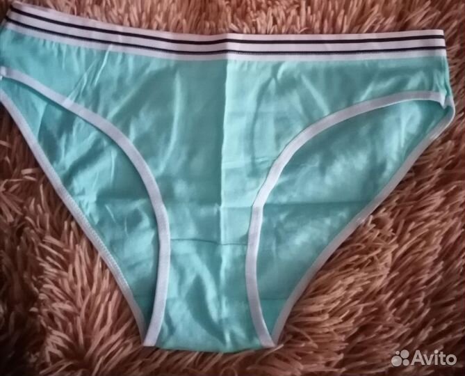 Трусы женские новые набор