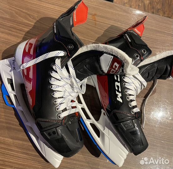 Коньки CCM jetspeed ft4 pro 10,5