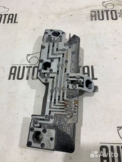 Плата фонаря задняя правая Renault Symbol K7JA700