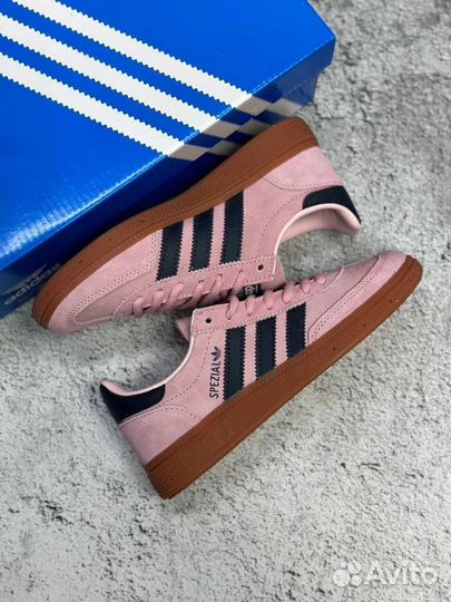 Кроссовки Adidas special