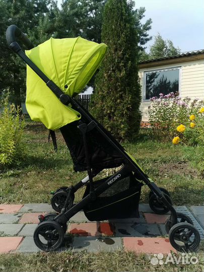 Прогулочная коляска recaro easylife