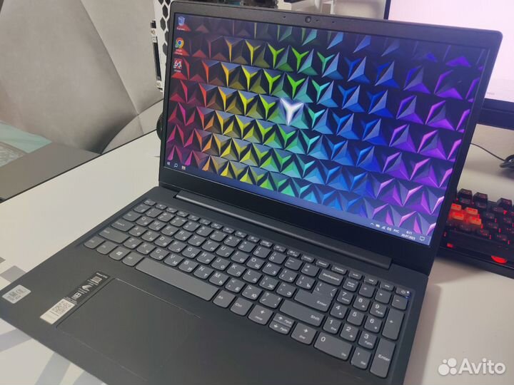 Lenovo i3 Gen10/ 12Gb/ SSD512/ FHD+ Гарантия