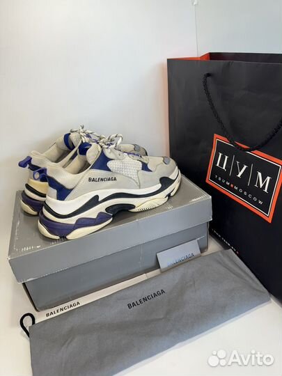 Balenciaga triple s оригинал