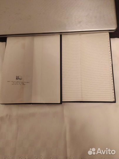 Еженедельники, записные и телефонные книжки