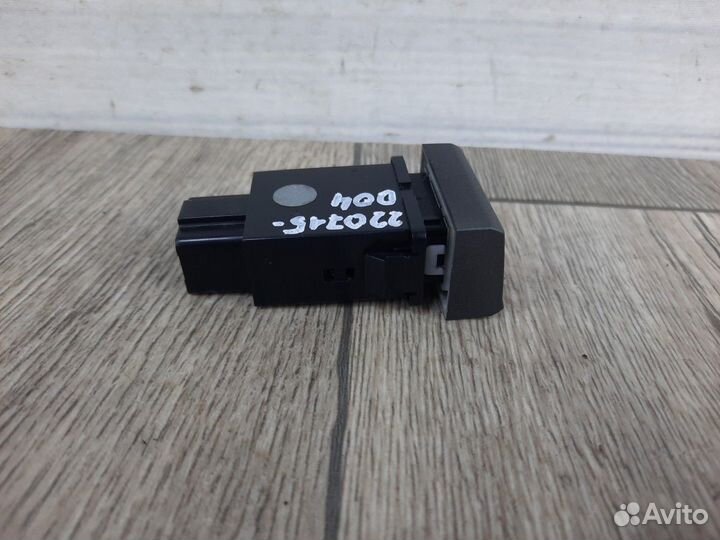 Кнопка обогрева заднего стекла Accent