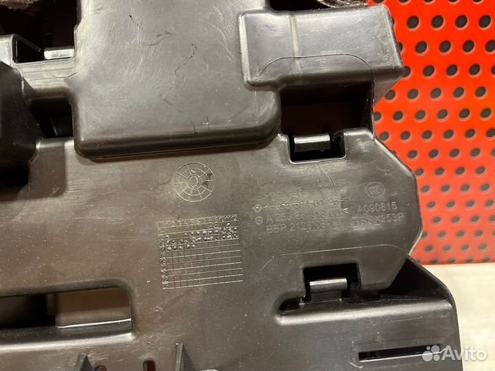 Накладка Mercedes-Benz E-Class A238 2017