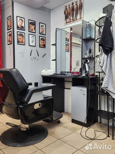 Мужская стрижка в барбершопе