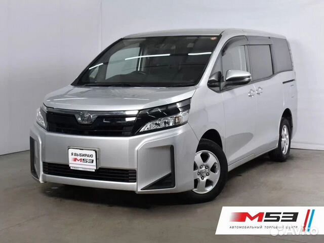  Toyota Voxy   1 299 000    36   