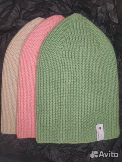 Шапка вязанная женская
