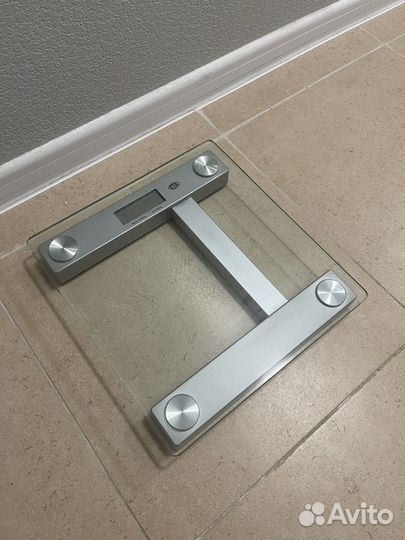 Весы напольные электронные 150 кг