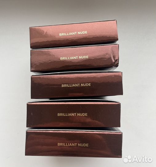 Hourglass пудра