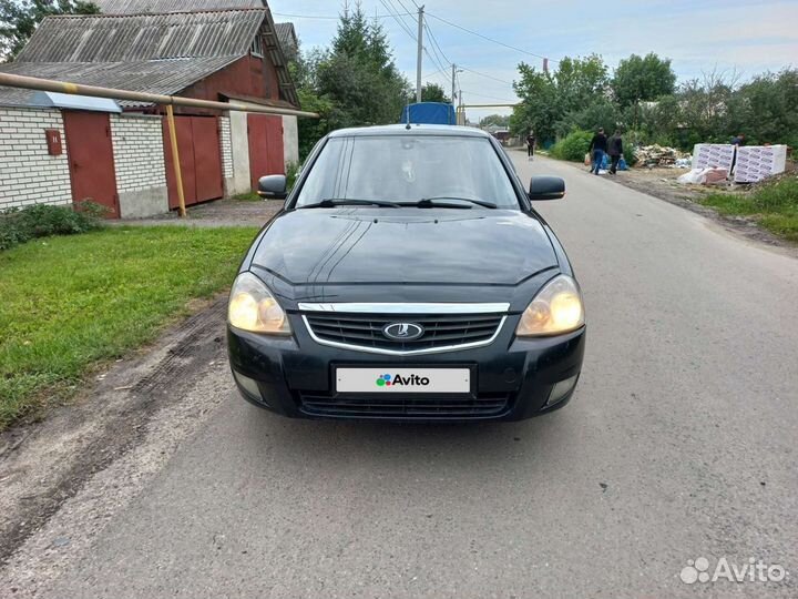 LADA Priora 1.6 МТ, 2011, 130 000 км