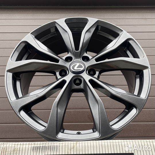 Диски 19 дюймов 5/114,3