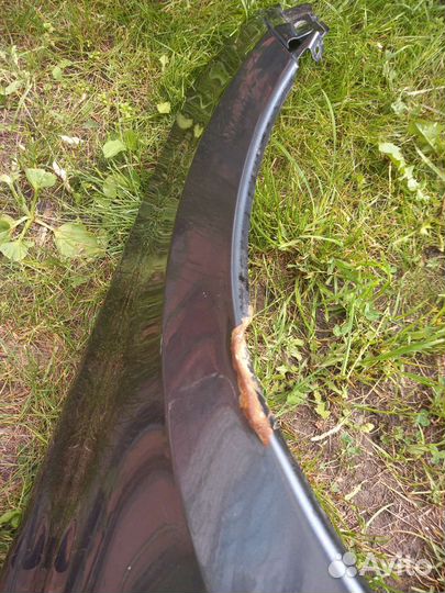 Крыло на LADA granta fl