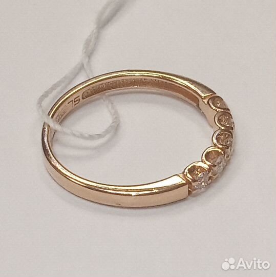 Золотое кольцо с бриллиантом р 15,5(25480)