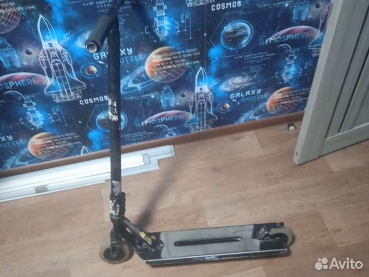 Трюковой самокат tech team Zorg pro