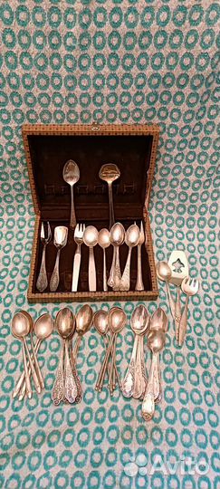 Набор столовых приборов мельхиор