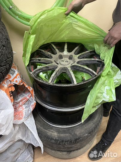 Продам колеса 235/55R18