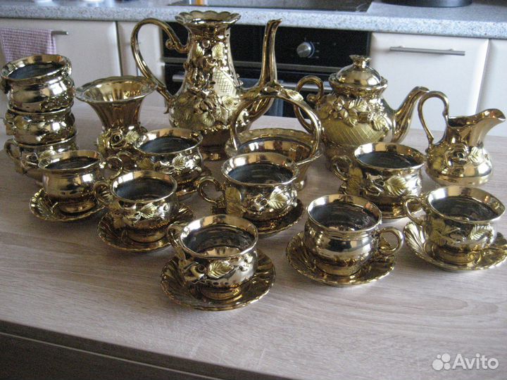 Сервиз Золотая роза