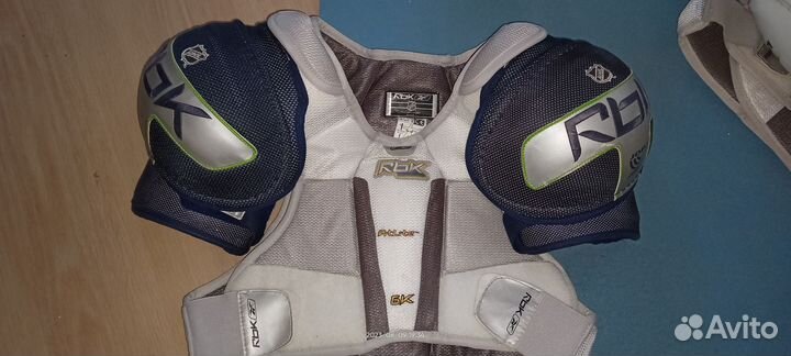 Нагрудник хоккейный jofa rbk 6 k+7 k