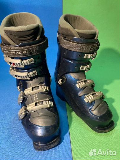 Ботинки для горных лыж