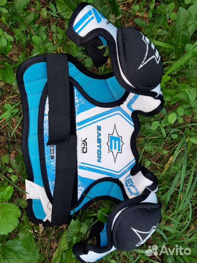 Нагрудник easton