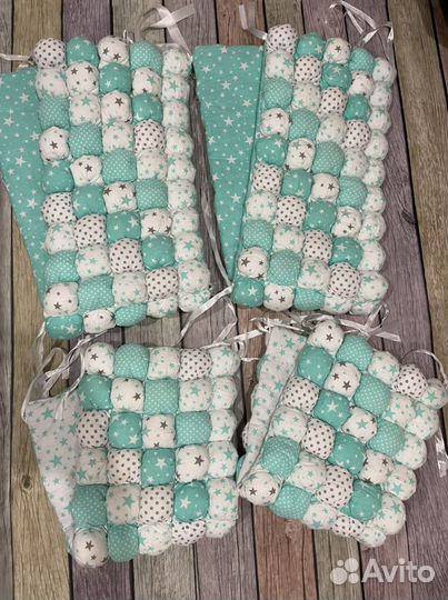 Бортики в кроватку