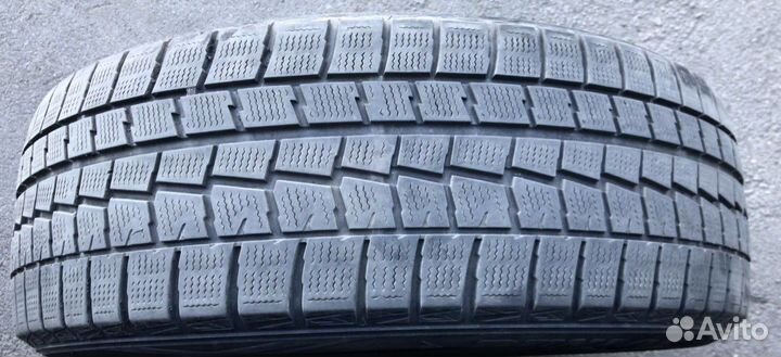 Dunlop Winter Maxx WM01 215/55 R17
