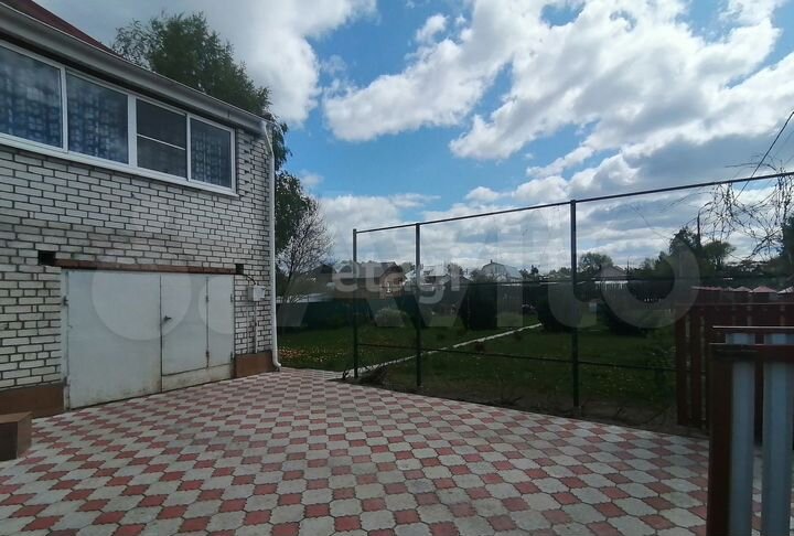 Дом 180 м² на участке 10 сот.