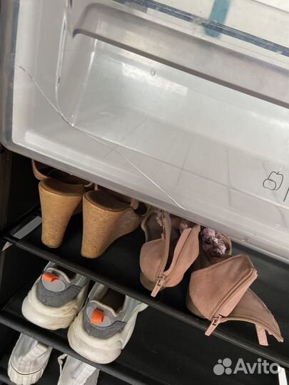 Полки для холодильника Hotpoint Ariston