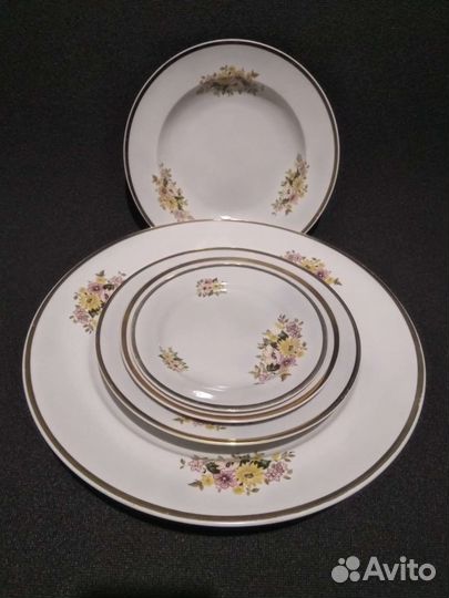 Сервиз столовый