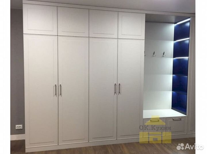 Стенка в гостиную