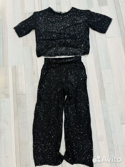 Нарядный костюм