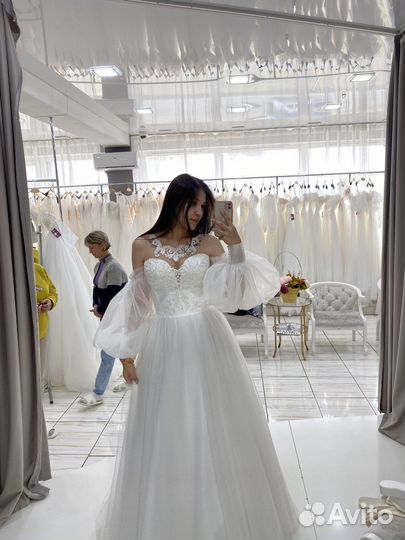 Свадебное платье