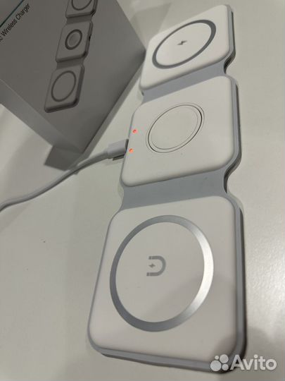 Зарядная станция 3 в 1