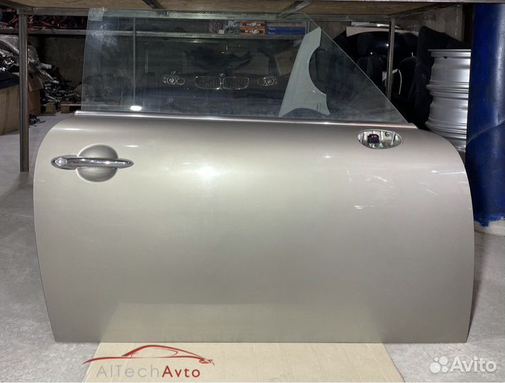 Дверь передняя правая Mini Cooper R56 2010