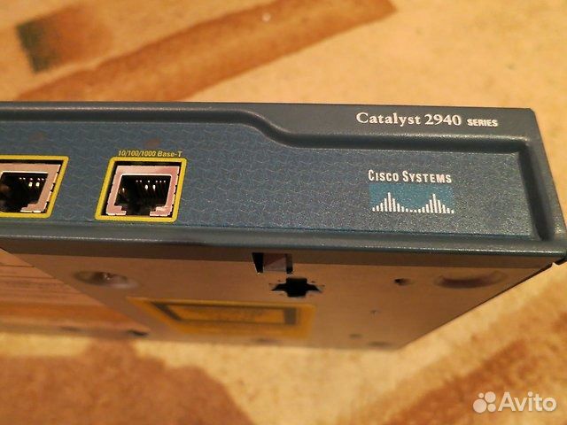 Коммутатор Cisco Catalyst WS-C2940-8TT-S 9 портов