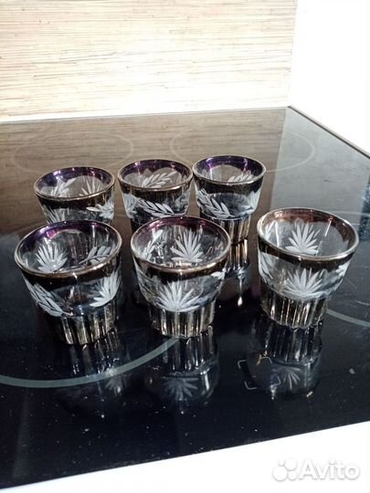 Хрустальные рюмки