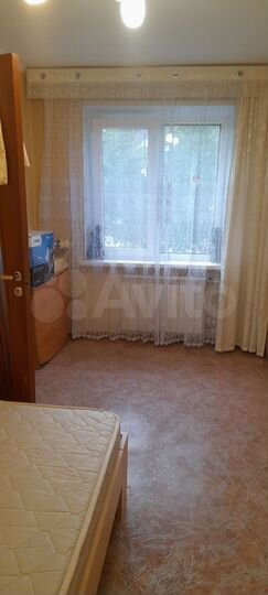 2-к. квартира, 42 м², 1/4 эт.