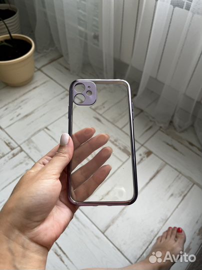 Чехолы на iPhone 11