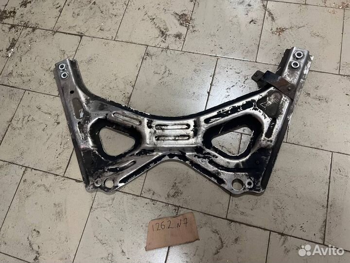 Балка подвески передняя (подрамник) Maserati Ghibl