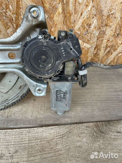 Стеклоподъемник toyota corona premio