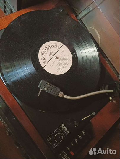 Проигрыватель винила Вега-108 стерео
