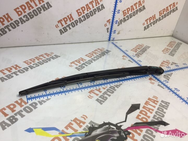 Мазда сх-7 Держатель дворника задний Зад