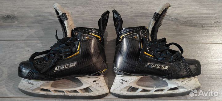 Коньки хоккейные Bauer Supreme 2S jr5ee