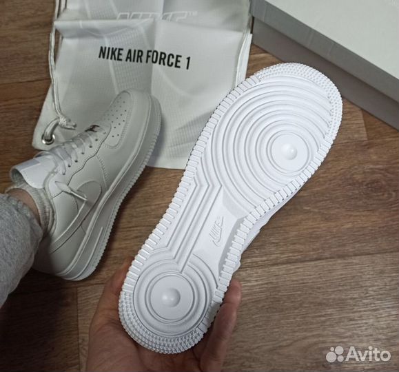 Кроссовки Nike Air force 1